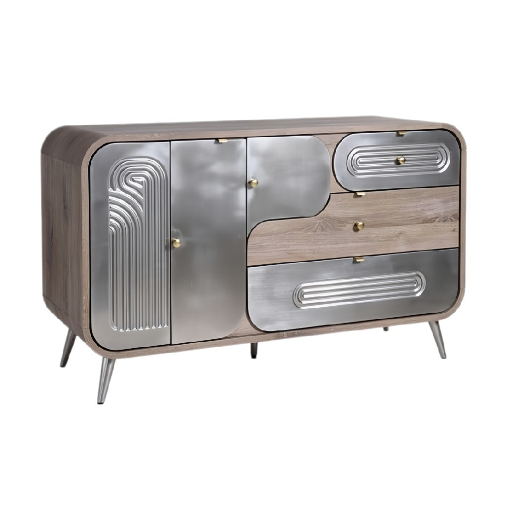 Moderne houten kast met metalen elementen